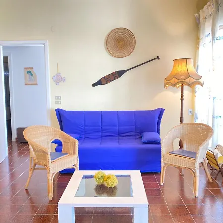 Mare Fuori Apartment