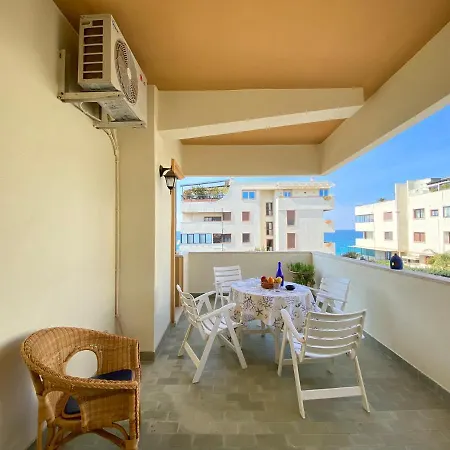 Apartment Mare Fuori *