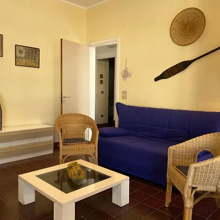 Mare Fuori Apartment
