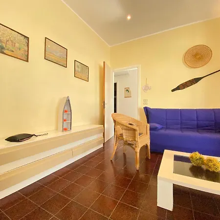 Mare Fuori Apartment
