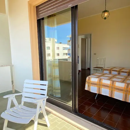 Mare Fuori Apartment *